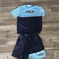 Shirt and shorts set size XL