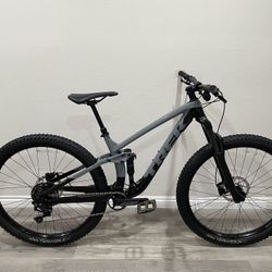2021 Trek Fuel EX 29er MTB Size MEDIUM 