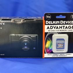 Sony RX100 VII Digital Camera