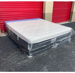 12” King Plush Pillow Top Mattress Set