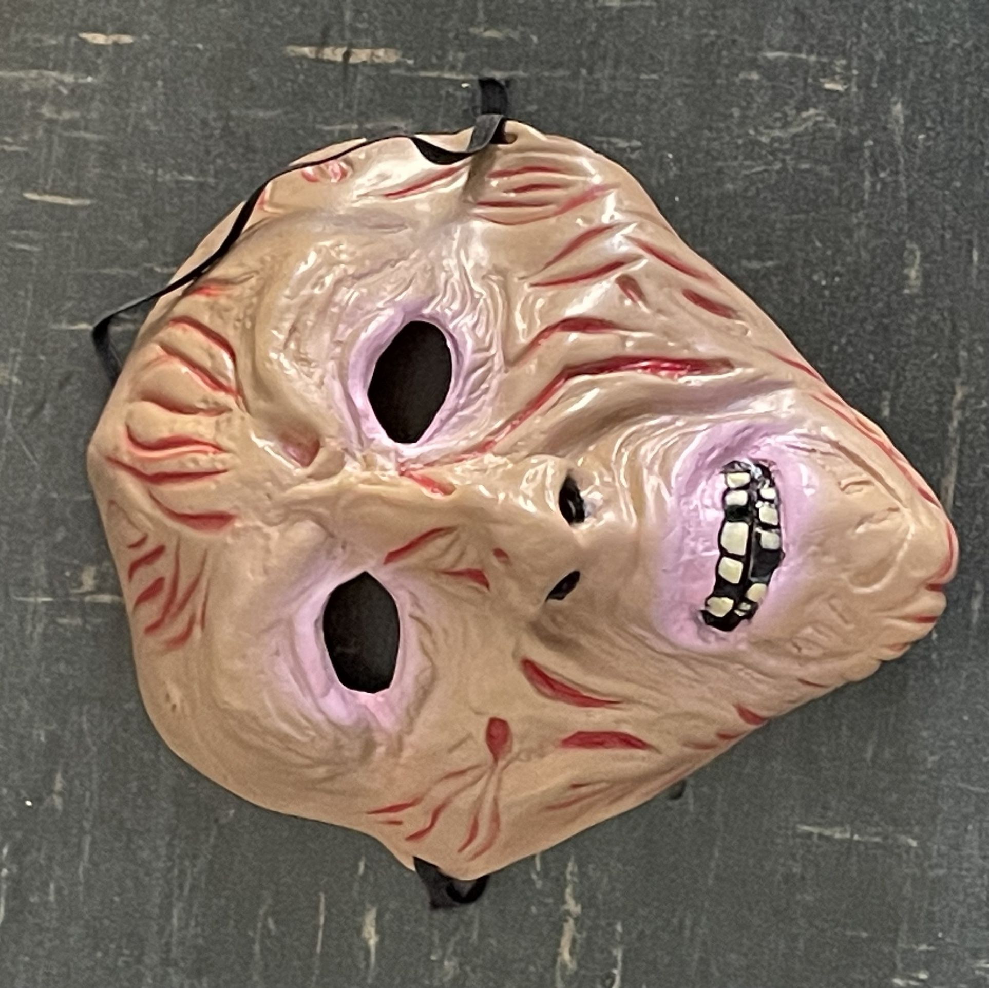 HALLOWEEN SCARY MASK RUBBER MATERIAL In eagle rock FIRM PRICE