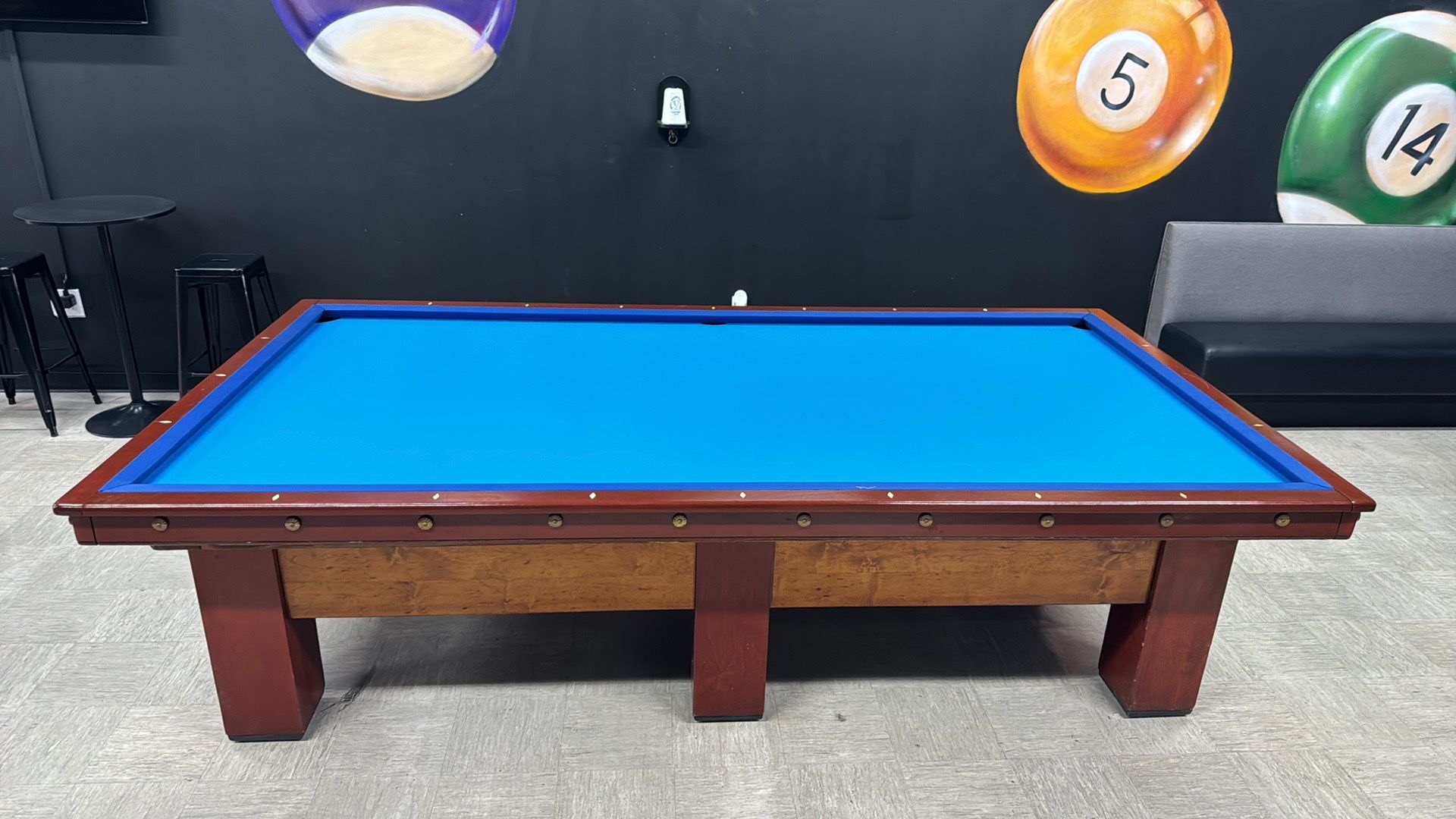 Carom Table
