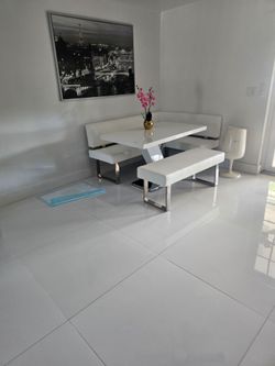 DINNING SET