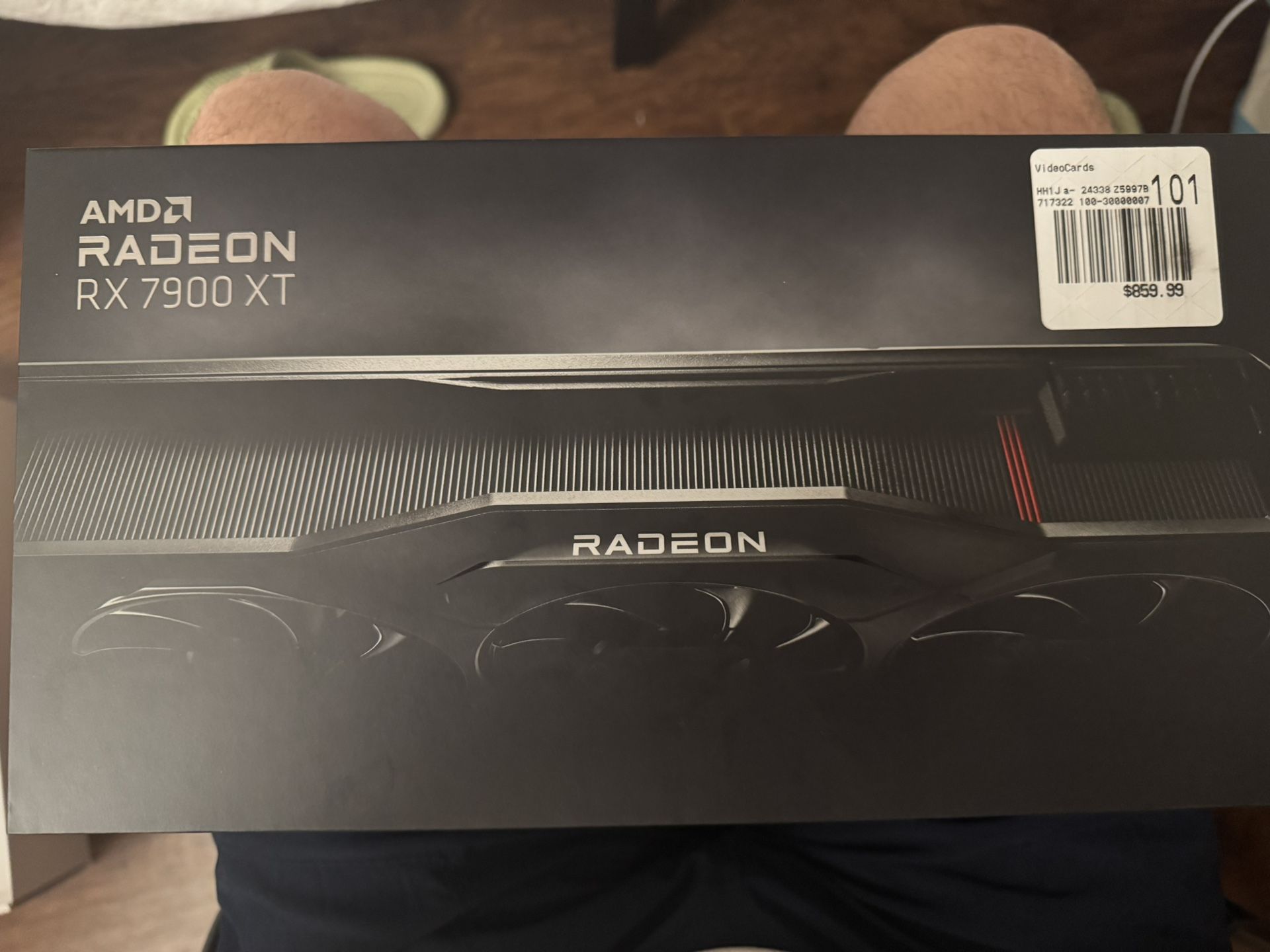 AMD Radeon RX 7900 XT Triple Fan 20GB GDDR6 PCIe 4.0 Graphics Card