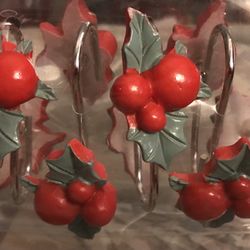 Set Of 12 Cold Cast Ceramic Christmas Holly Berry Shower Curtain Hooks NEW in Package!