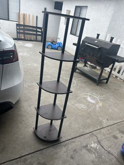 Tier Shelf