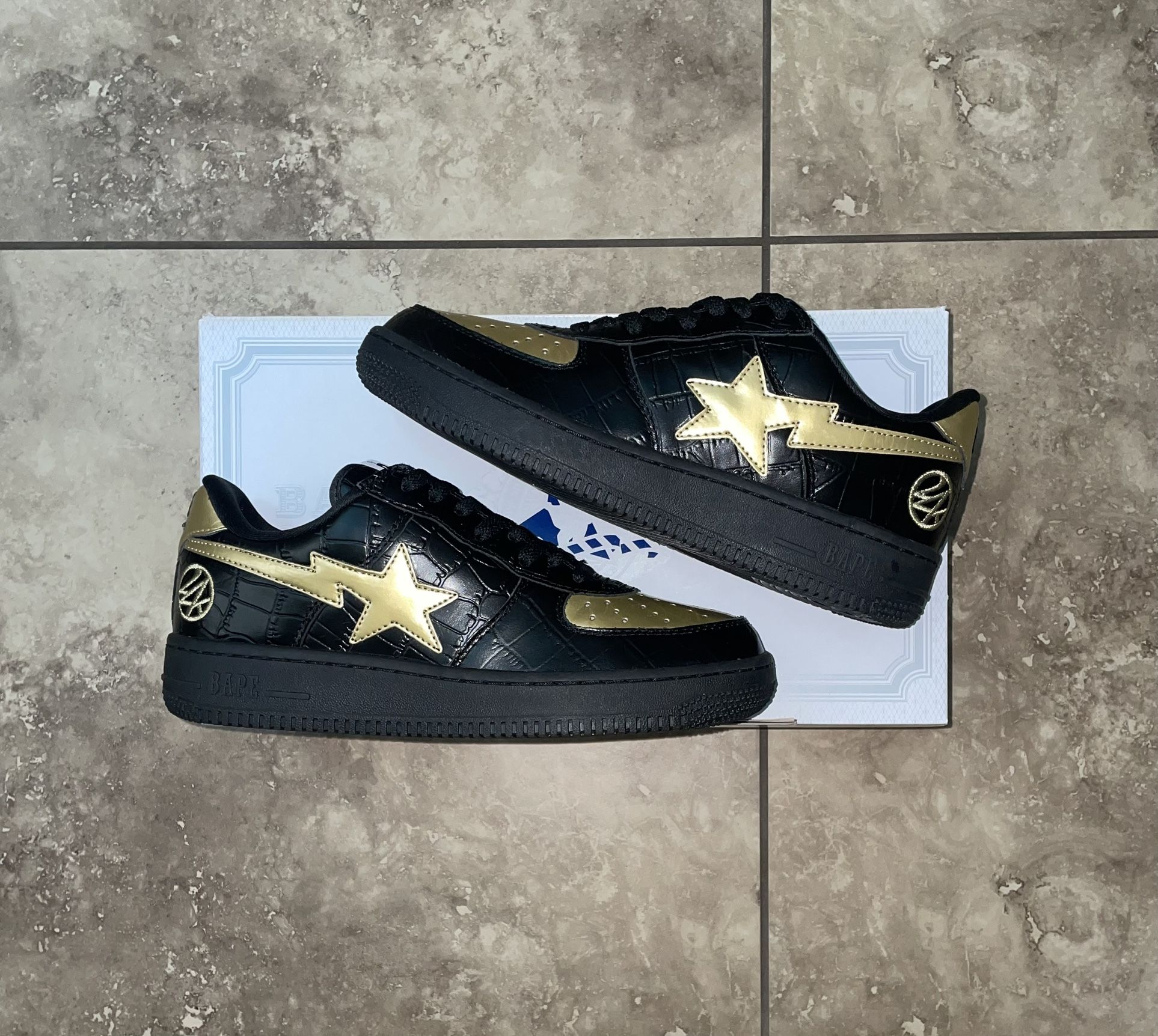 2013 BAPE 24K Gold Bapesta Black/Gold (Very Rare) Size 8.5
