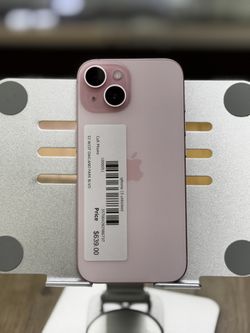 iPhone 15 pink color
