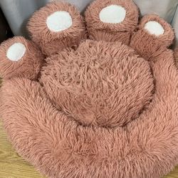 Large Fluffy Mauve Pink Pet Bed