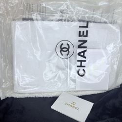 CHANEL White Terry Cosmetic Pouch w/ Mirror & Card Holder (New, No Tags) 