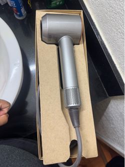 Dyson blow dryer