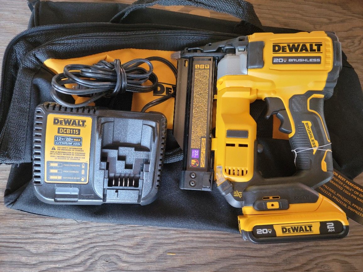 Dewalt 23g PIN NAILER KIT