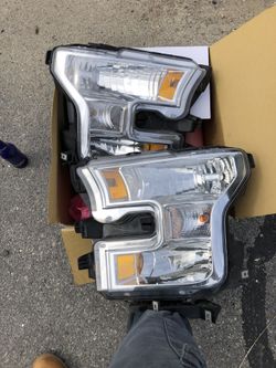 2015-2017 Ford F-150 stock headlights