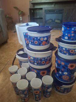 Tubberware set