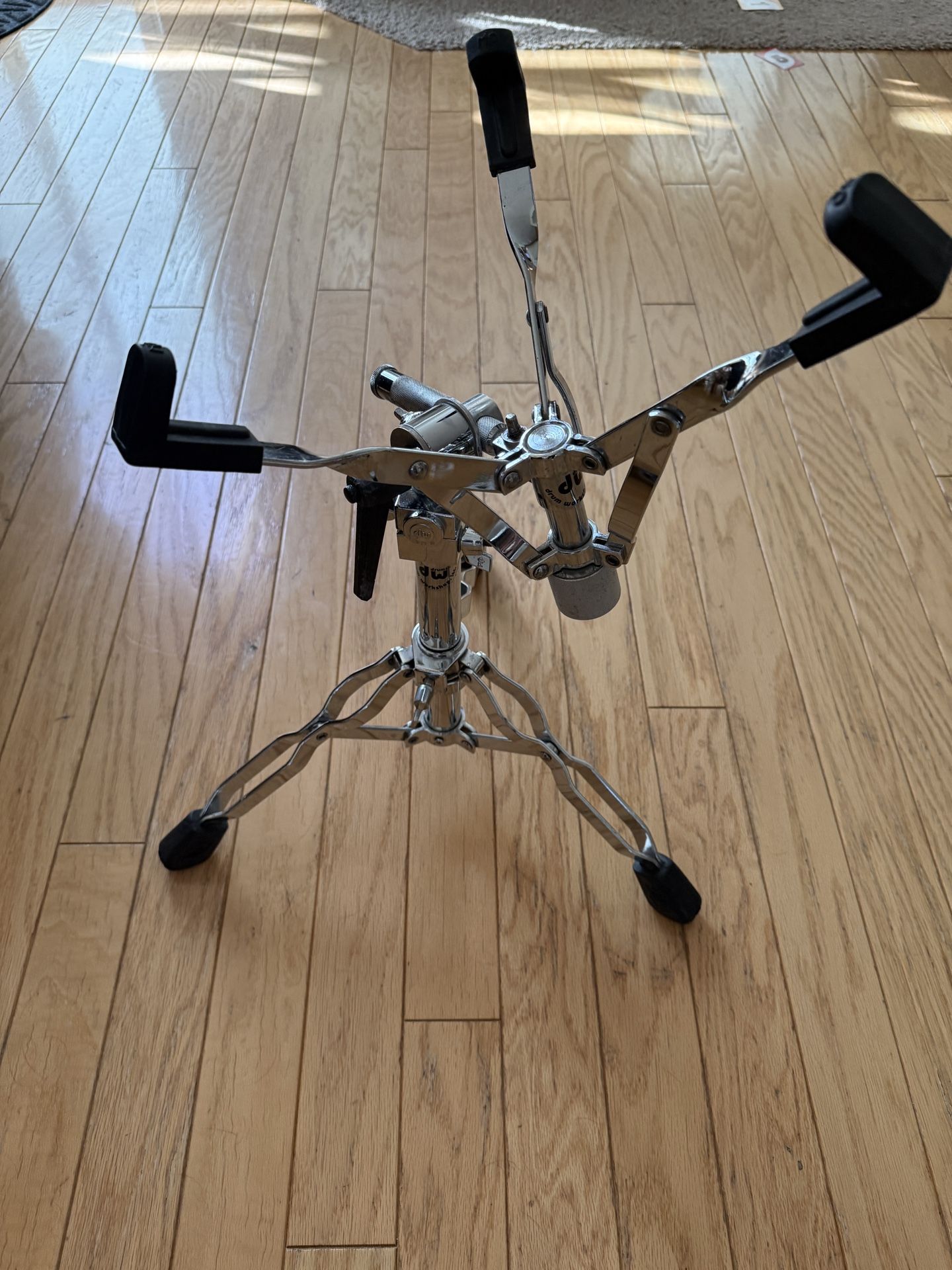 DW 5000 Series Double-Braced Snare Drum Stand- Chrome