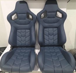 Universal Racing Seats
