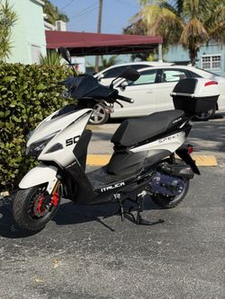 Moped 50cc Motorina Gas Scooter