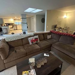 Sectional Couch 