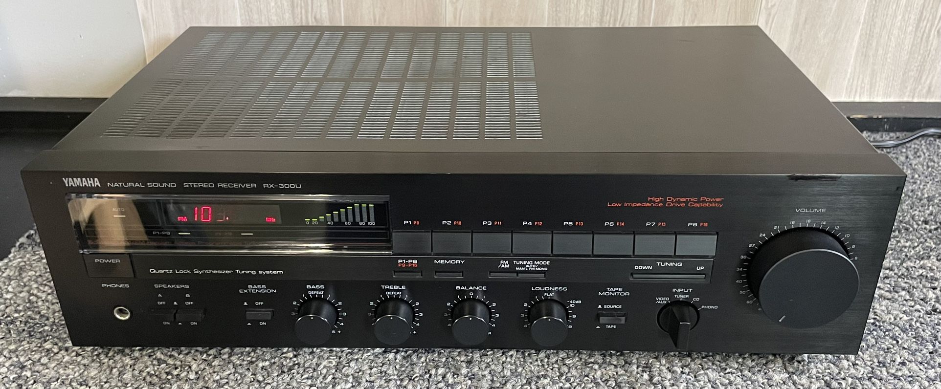 Yamaha RX-300U Natural Sound Stereo Receiver
