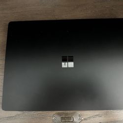 Microsoft Surface Laptop 5