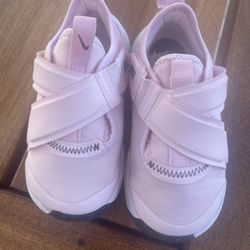 Nike Shoes 8 Toddler