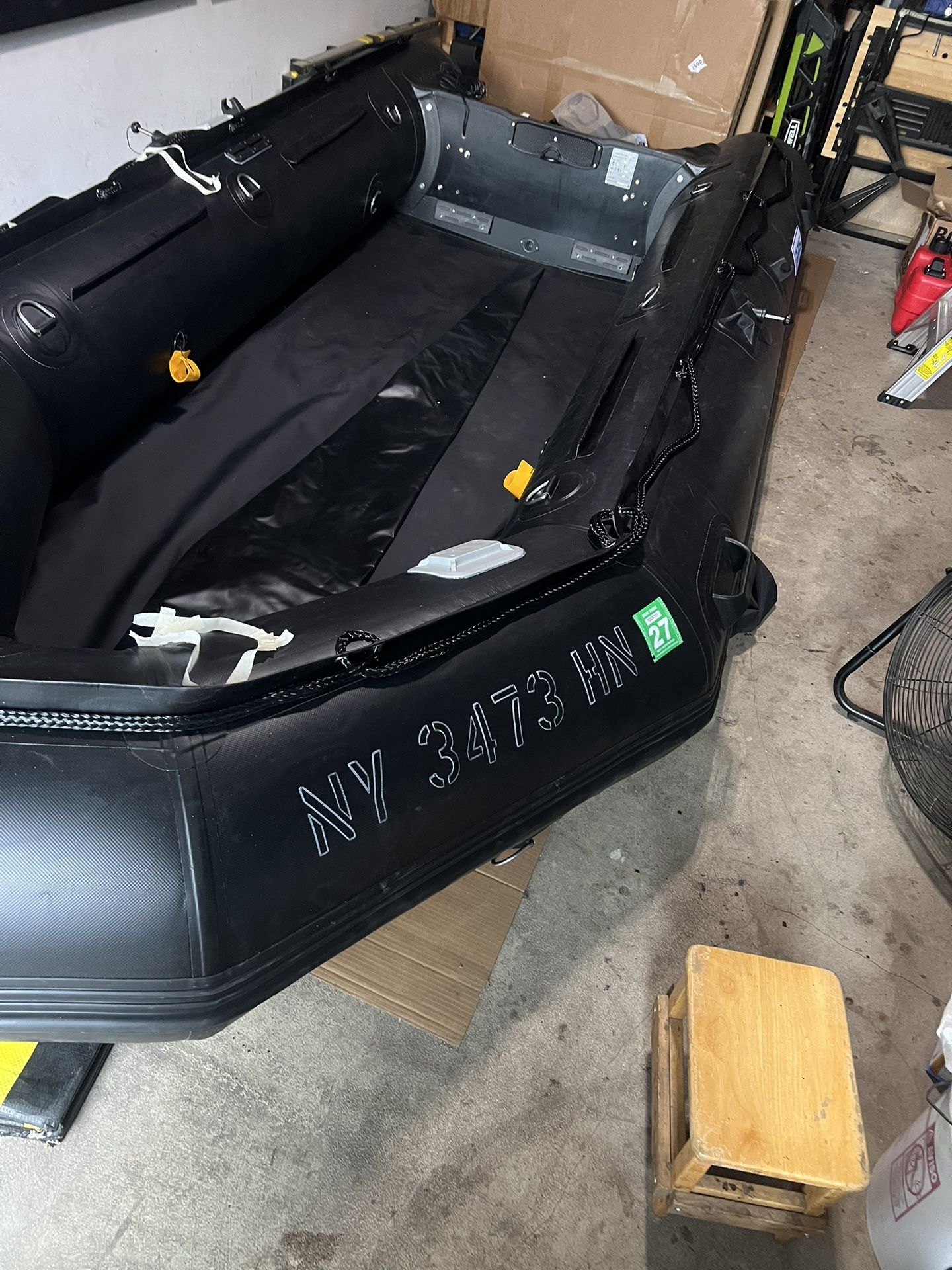 2024 bris Boat And Hang Kai 12hp Outboard Motor