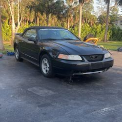 1999 Ford Mustang
