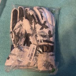 Snow Gloves 🧤
