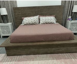 King panel bed frame (mattress not included)
