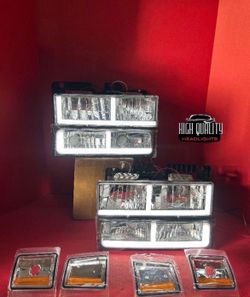 Chevy C/k  1994.  1998 Headlights.