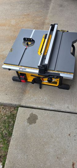 10" dewalt table saw and stand