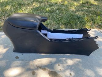 2016-2017 Honda Accord Front Center Console W/arm Rest OEM BLK