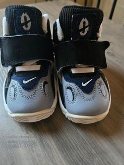 Nike toddler shoes
