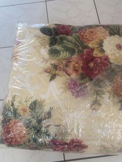 Dan Rivers Comforter- Size King Brand New Never Open