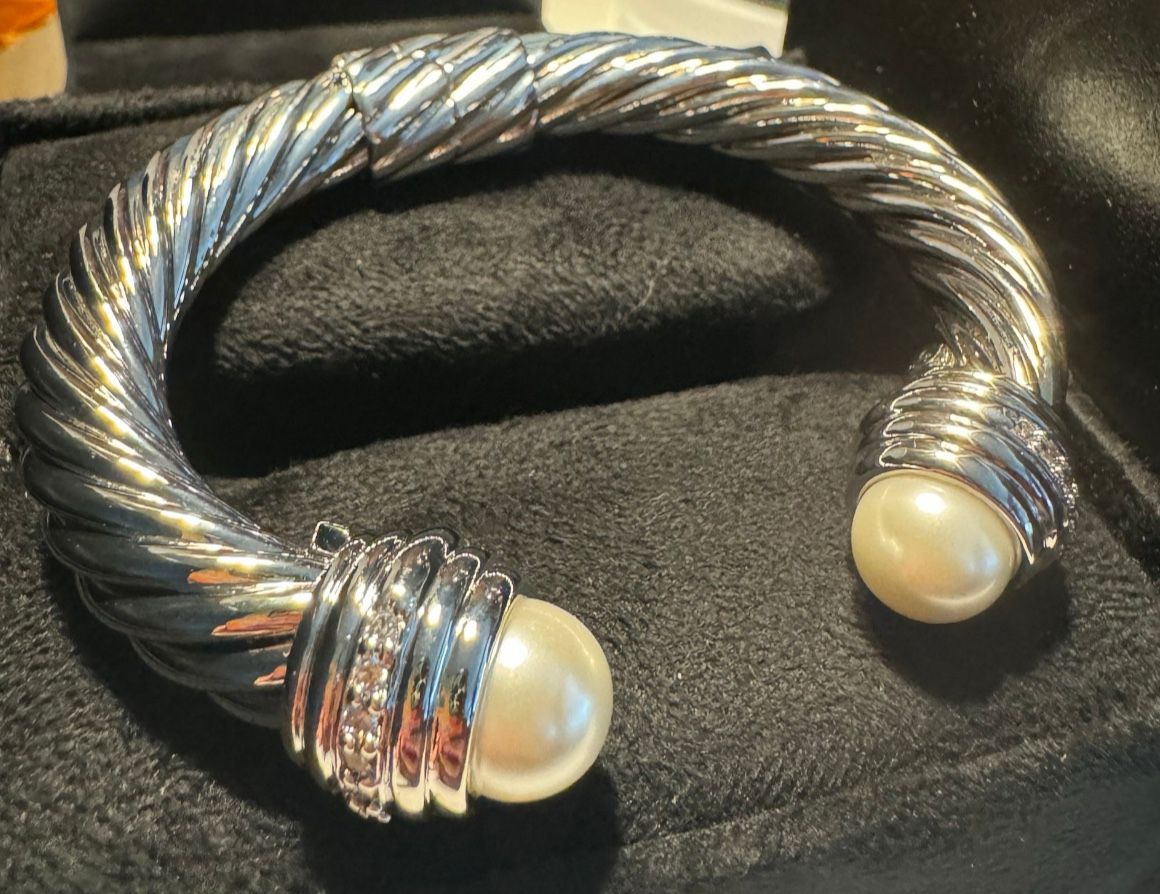 Silver Bangle Bracelet Cuff with Pearl-like stone and Diamond-like detail