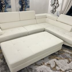 New Genuine Leather Right Or Left Sectional.  Black Or White.  124 X 94.  Free Delivery!