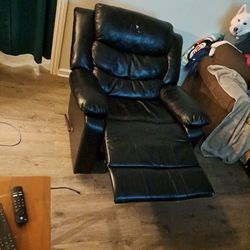 Free Recliner