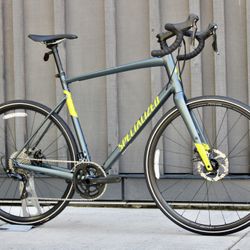 Specialized Diverge Carbon Fork Shimano 105 Disc Road Bike