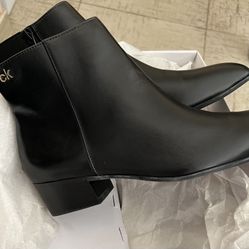 Calvin Klein Jipsy Soft Black Ankle Boots - Size 8M