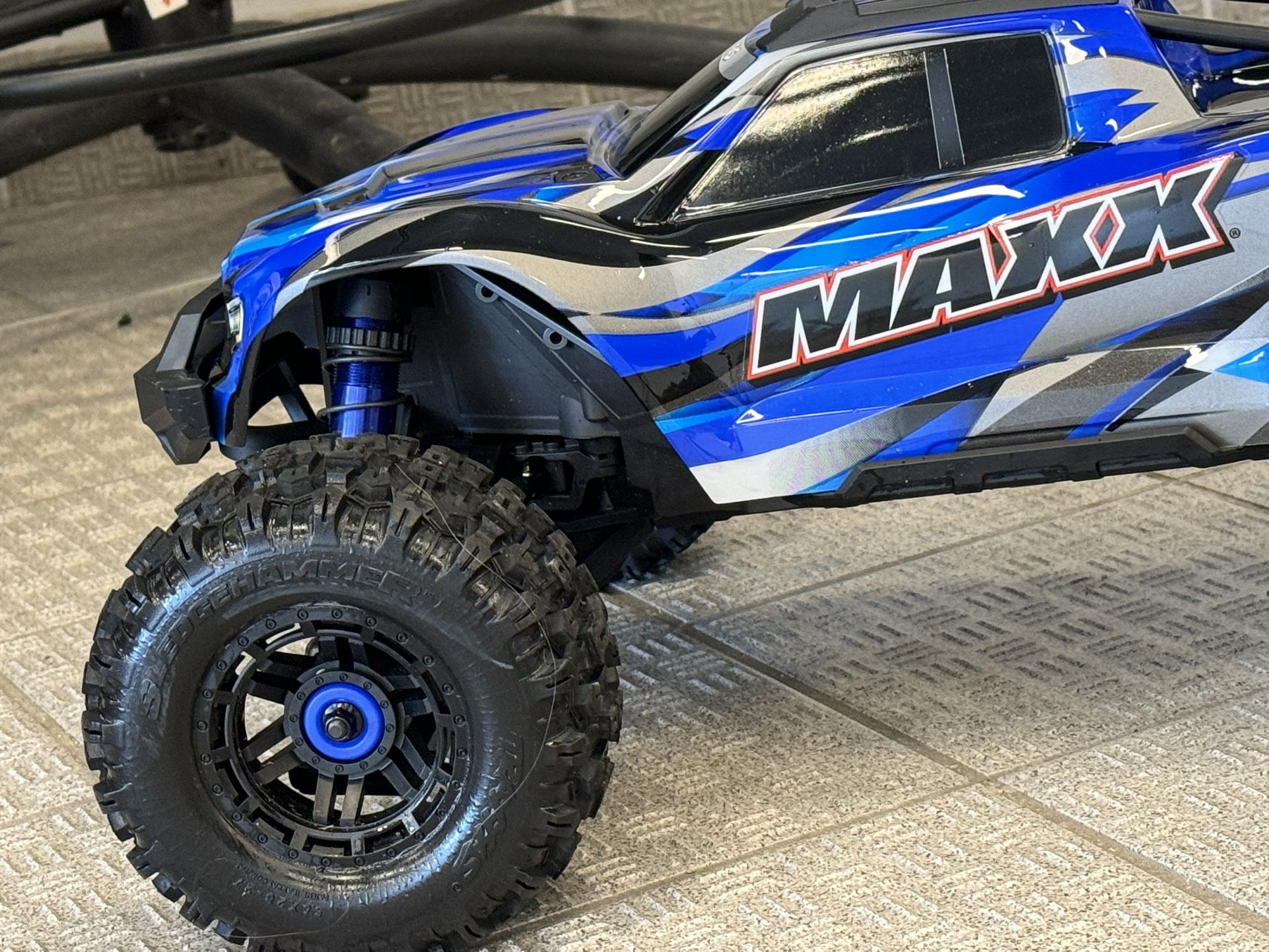 Traxxas Wide Maxx (+battery and charger, check the list below)