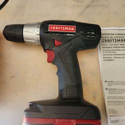 Craftsman19.2 V Drill Driver And Chargung Set
