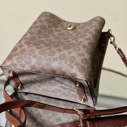 Coach Signature Canvas Crossbody Bag with Leather Strap