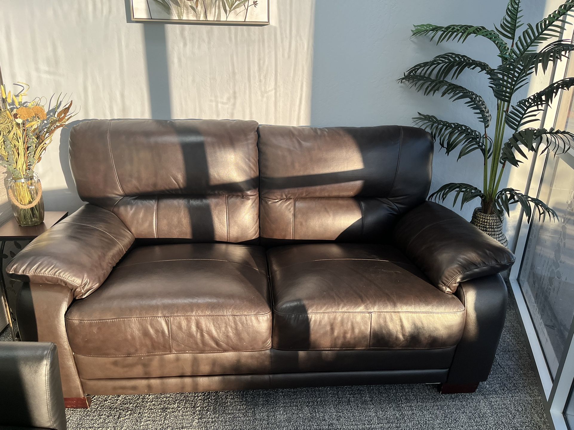 Leather Couch/Oversize Chair