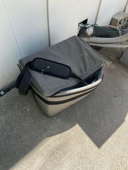Ice chest