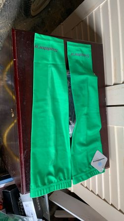 Suddora  Sports Slevees 