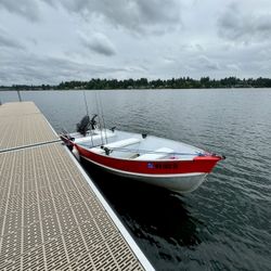 14’ Lund Boat And Trailer With 25hp Mercury Motor And Electric Motor 