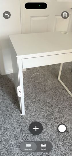 White Smell Desk