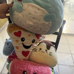 Plushies  Squish mellows 