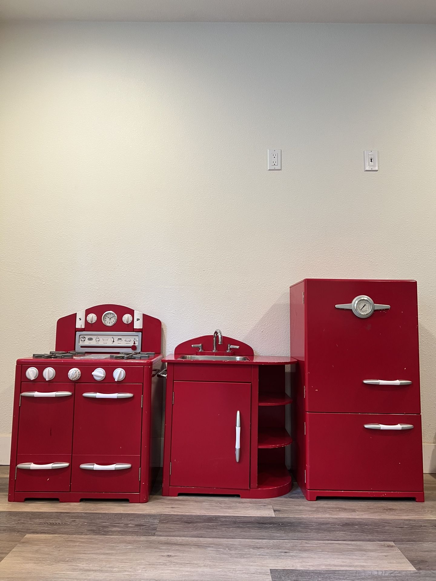 Pottery Barn Kitchen Set