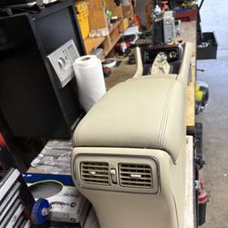 Middle Console For 2016 Qx50 Or 2012 Ex35